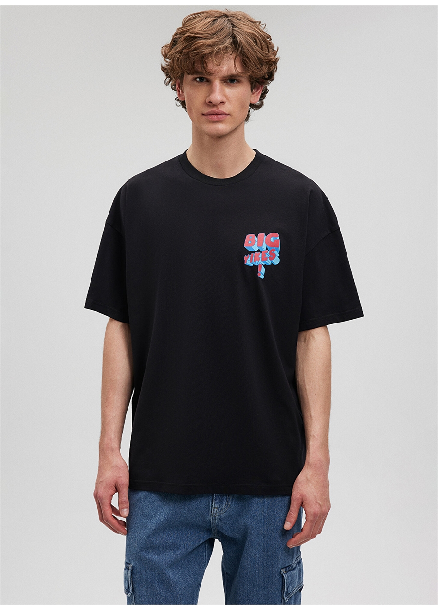 Mavi Düz Yaka Düz Siyah Erkek T-Shirt M0612103-900_BIG YIKES TİŞÖRT_2