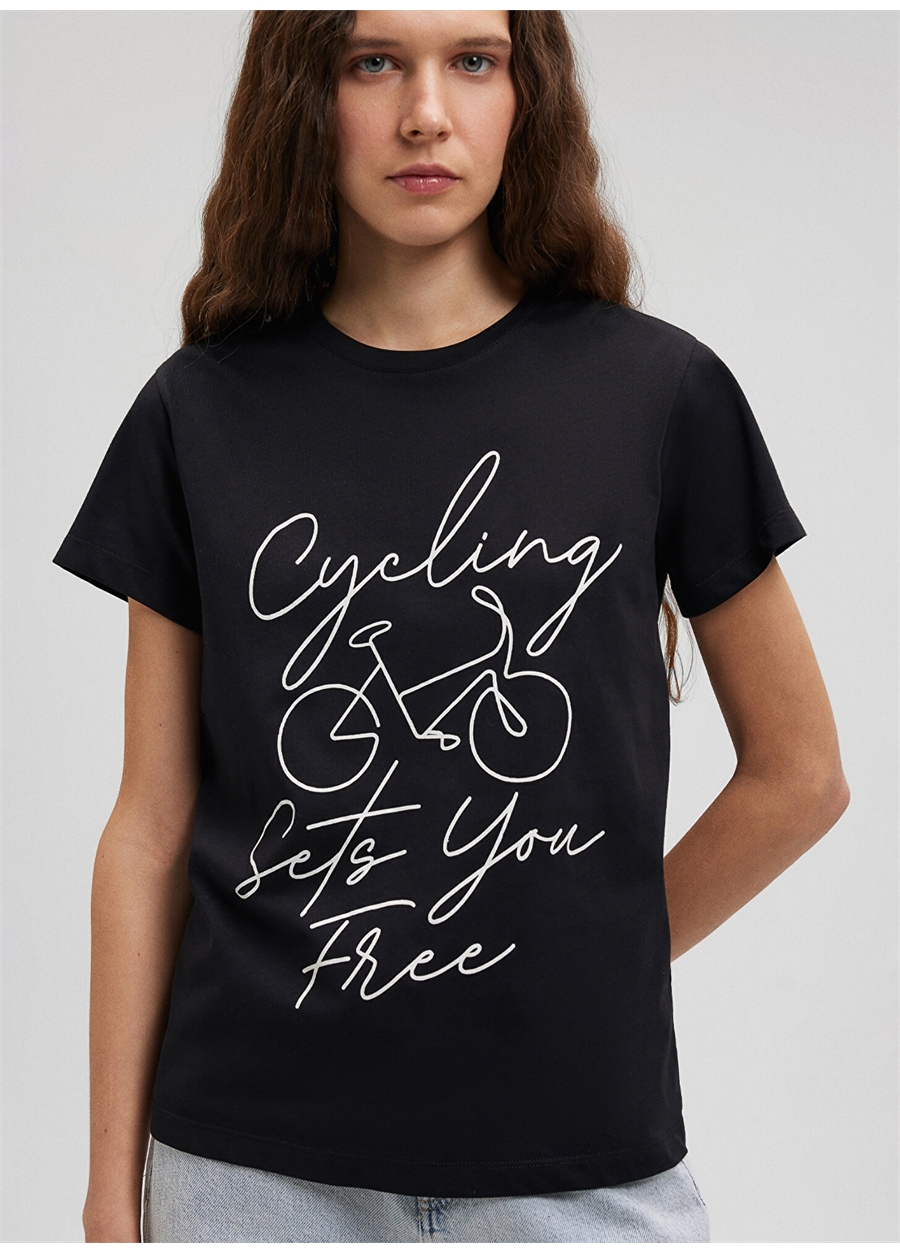 Mavi Bisiklet Yaka Siyah Kadın T-Shirt M1612214-900-GRAFIK TIŞORT