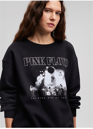 Mavi Bisiklet Yaka Siyah Kadın Sweatshırt M1S10113-900-PINK FLOYD BASKILI SWE