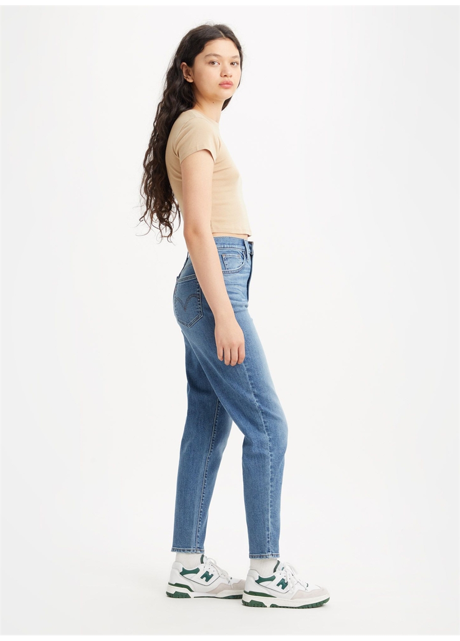 Levis Açık Mavi Kadın Yüksek Bel Denim Pantolon HIGH WAISTED MOM JEAN WINTER THAT's_3