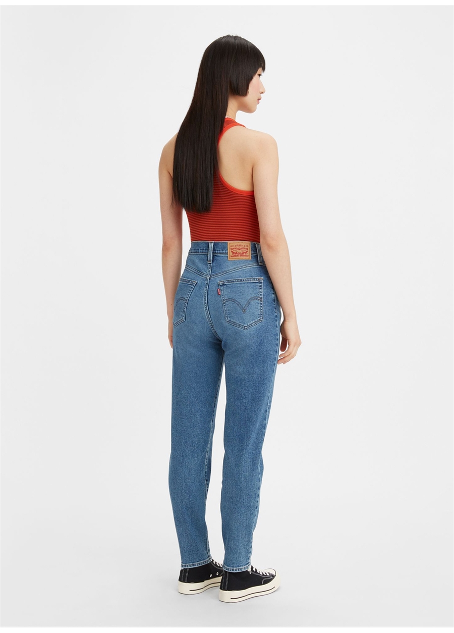 Levis Açık Mavi Kadın Yüksek Bel Denim Pantolon HIGH WAISTED MOM JEAN WINTER THAT's_4