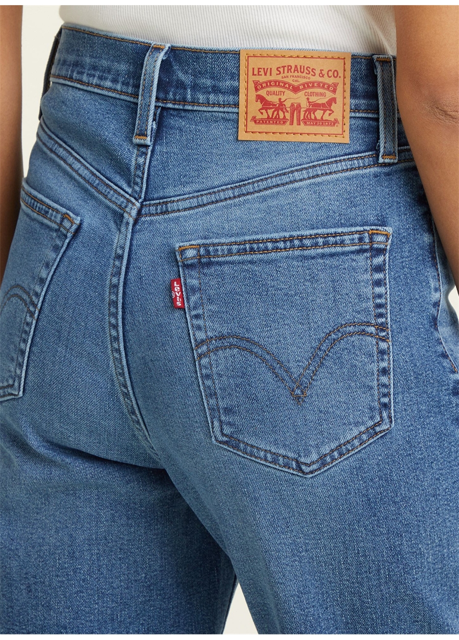 Levis Açık Mavi Kadın Yüksek Bel Denim Pantolon HIGH WAISTED MOM JEAN WINTER THAT's_10