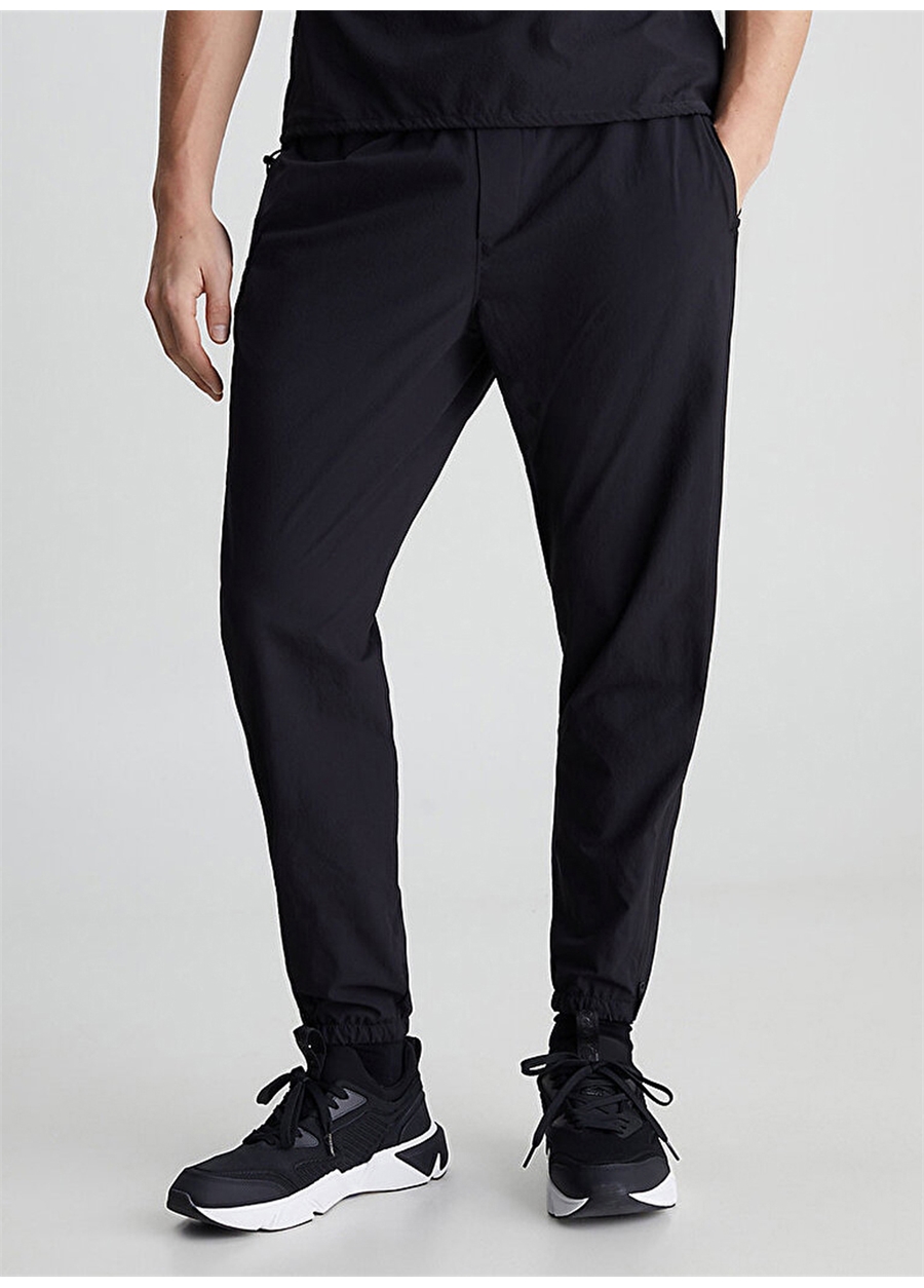 Calvin Klein Siyah Erkek Lastikli Bel Standart Fit Eşofman Altı 00GMS4P635BAE-WO - WOVEN PANT_1