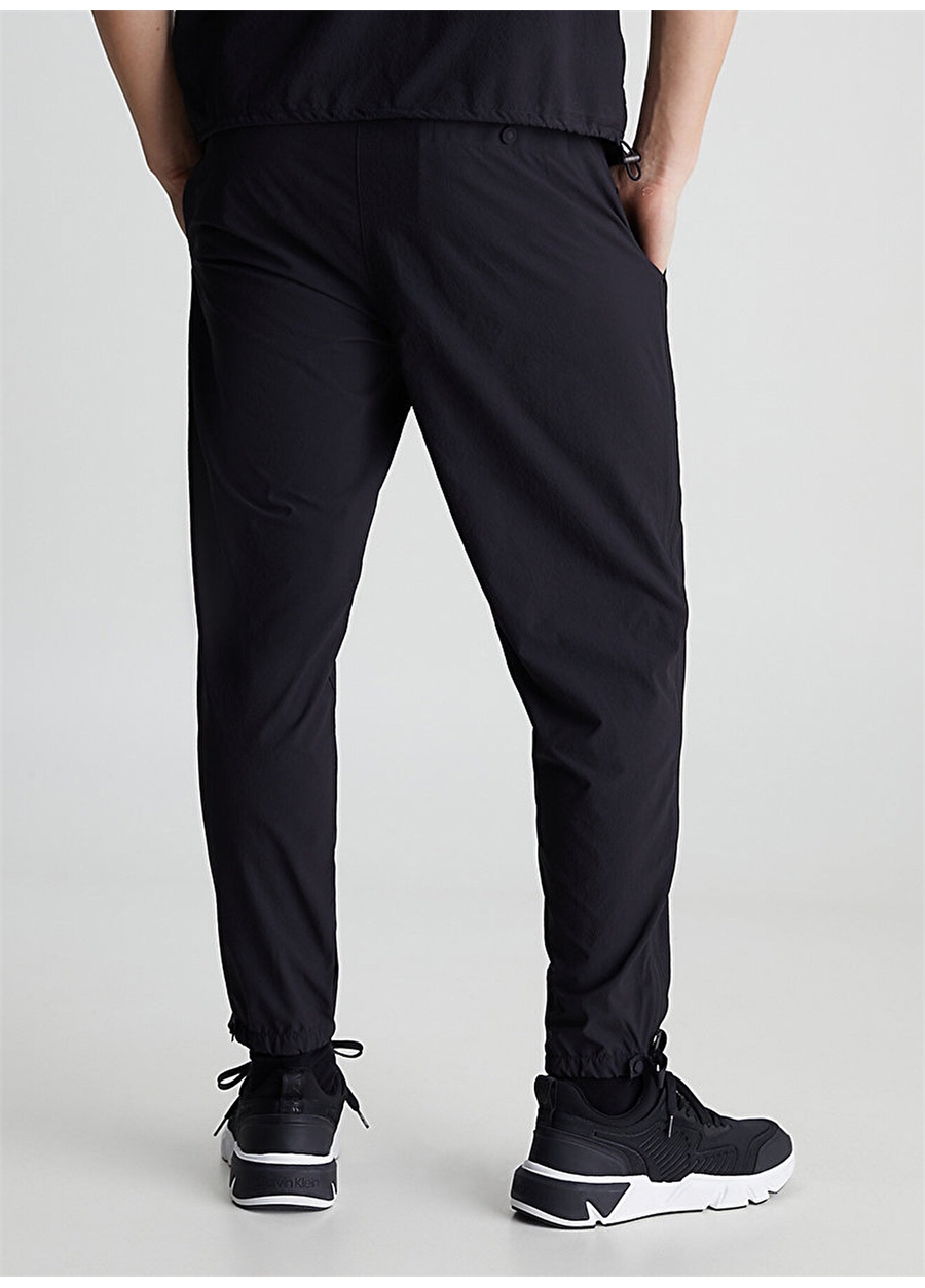 Calvin Klein Siyah Erkek Lastikli Bel Standart Fit Eşofman Altı 00GMS4P635BAE-WO - WOVEN PANT_3