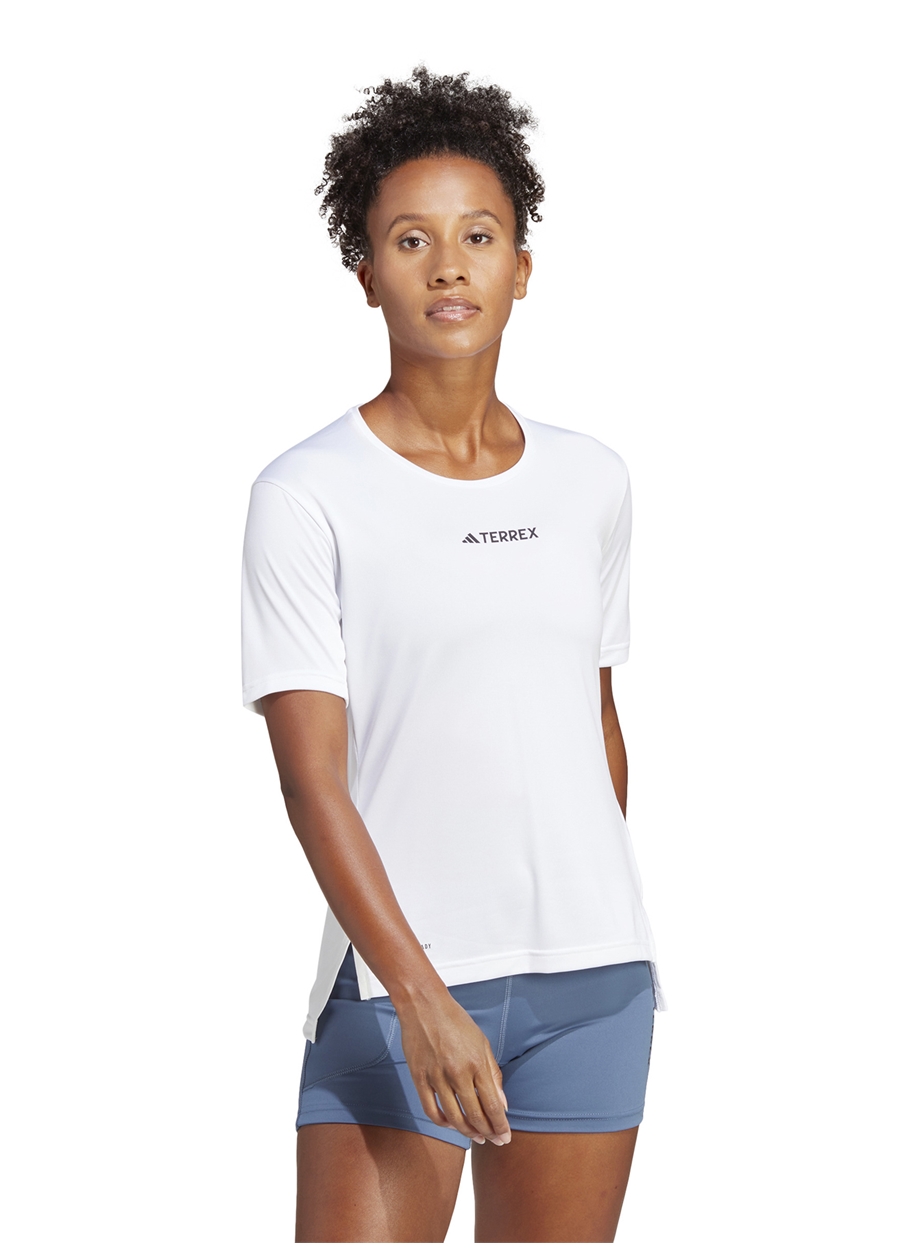 Adidas Beyaz Kadın Yuvarlak Yaka T-Shirt HM4040 W