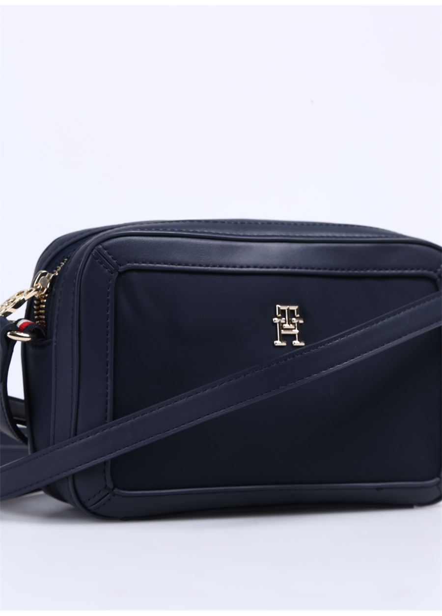 Tommy Hilfiger Mavi Kadın 21X13,5X6 Cm Omuz Çantası AW0AW15716DW6_4