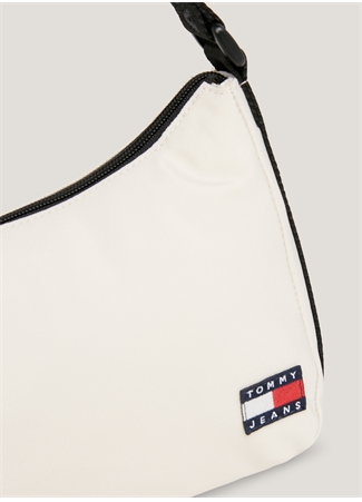 Tommy Hilfiger Bej Kadın 25X16x5 Cm Omuz Çantası AW0AW15815ACG_3