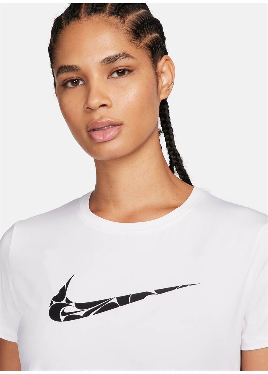 Nike Beyaz Kadın Bisiklet Yaka T-Shirt FN2618-100-W NK ONE SWSH HBR DF SS_2