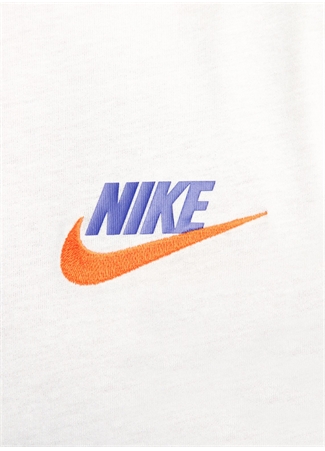 Nike Beyaz Bisiklet Yaka Erkek T-Shirt FD1257-133-M NSW TEE CLUB+ LBR_3