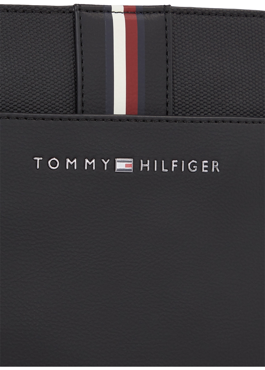 Tommy Hilfiger Siyah Erkek 17X21x2 Cm Postacı Çantası TH CORPORATE MINI CROSSOVER_3