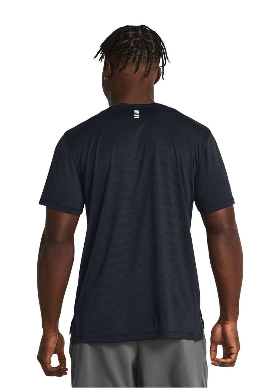 Under Armour 1382582-001 UA Launch Shortsleeve Siyah Erkek Bisiklet Yaka Oversize T-Shirt_1