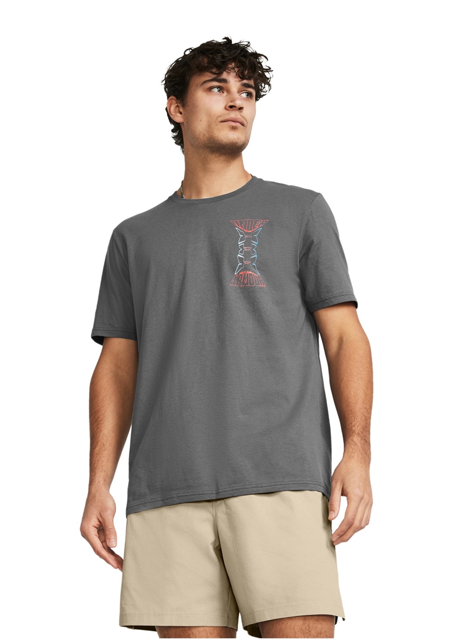 Under Armour 1382833-025 UA Dusk To Dawn Skul SS Gri Erkek T-Shirt_1