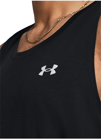 Under Armour 1382585-001 UA Launch Singlet Siyah Erkek Klasik Yaka Bol Kesim Atlet_1