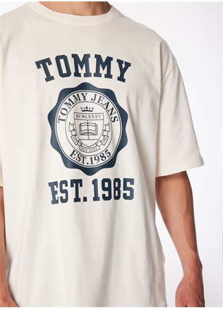 Tommy Jeans Baskılı Beyaz Erkek T-Shirt DM0DM18560YBH_3