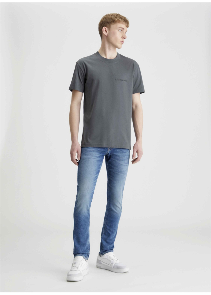 Calvin Klein Jeans Düz Koyu Gri Erkek T-Shirt J30J324671PSM
