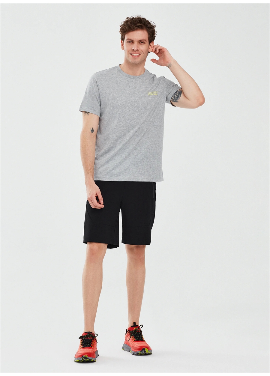 Skechers S241054-036 Graphic Gri Melanj Bisiklet Yaka Regular Fit Erkek T-Shirt_0