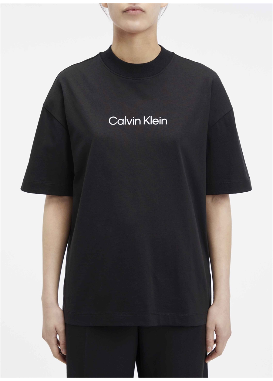 Calvin Klein Bisiklet Yaka Düz Siyah Kadın T-Shirt HERO LOGO OVERSIZED T SHIRT