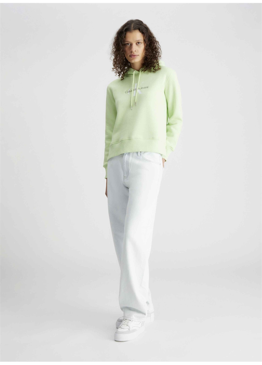 Calvin Klein Jeans Kapüşon Yaka Baskılı Açık Yeşil Kadın Sweatshırt J20J221335LT6