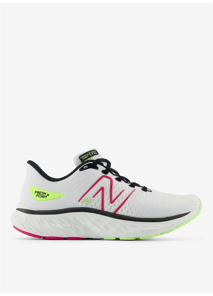 New Balance Beyaz Kadın Koşu Ayakkabısı WEVOZRW3-NB Performance_0