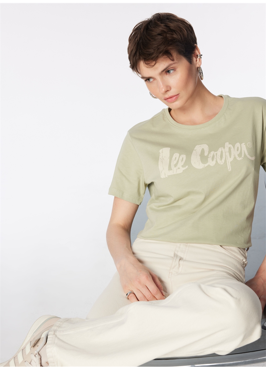 Lee Cooper O Yaka Baskılı Açık Haki Kadın T-Shirt 242 LCF 242005 LONDONLOGO A. HAKİ