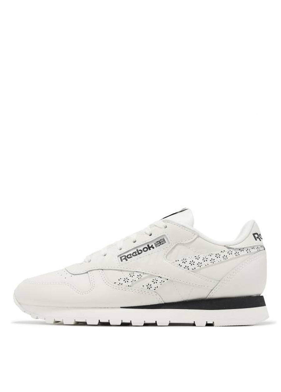 Reebok 100074373 CLASSIC LEATHER Kırık Beyaz Kadın Lifestyle Ayakkabı_1