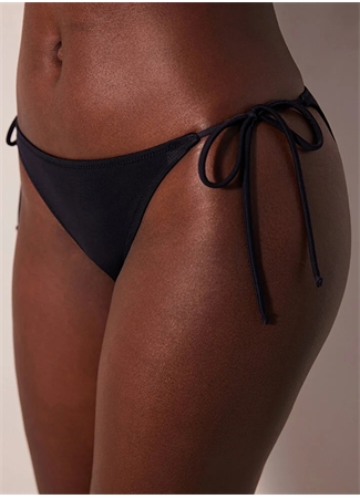 Penti Siyah Kadın Bikini Alt PLWELYC224IY